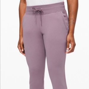 Lululemon purple joggers warm down